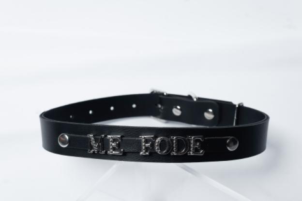 Coleira em couro sintético ME FODE